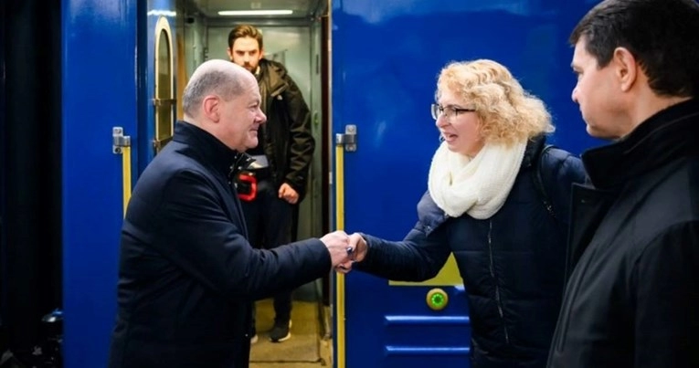 Scholz posebnim vlakom stigao u Kijev, najavio veliku isporuku oružja